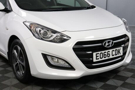 Hyundai i30 CRDI SE BLUE DRIVE 27