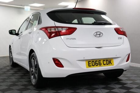 Hyundai i30 CRDI SE BLUE DRIVE 30
