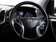 Hyundai i30 CRDI SE BLUE DRIVE 44