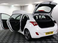 Hyundai i30 CRDI SE BLUE DRIVE 22