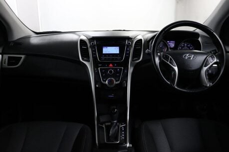 Hyundai i30 CRDI SE BLUE DRIVE 30