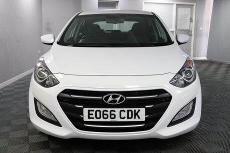 Hyundai i30 CRDI SE BLUE DRIVE 6