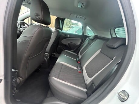 Vauxhall Crossland X ELITE 10