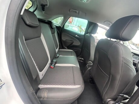 Vauxhall Crossland X ELITE 11