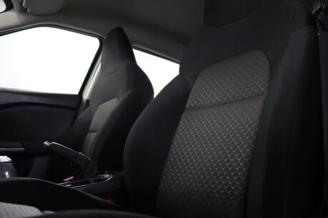 Nissan Juke DIG-T ACENTA 36