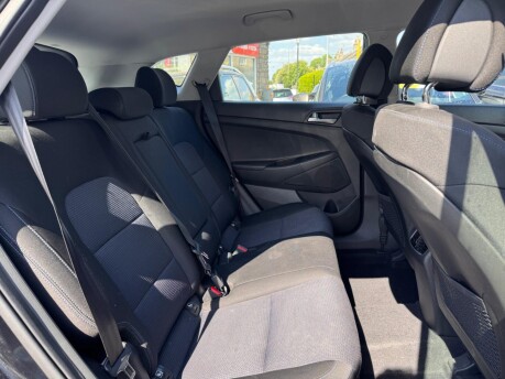 Hyundai TUCSON GDI SE BLUE DRIVE 13