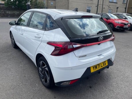 Hyundai i20 T-GDI SE CONNECT MHEV 5