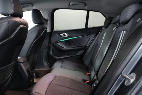 BMW 1 Series 116D SPORT 43
