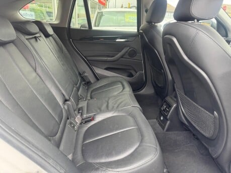 BMW X1 XDRIVE18D XLINE 8