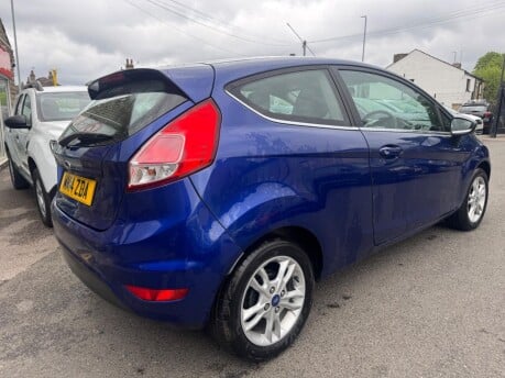 Ford Fiesta ZETEC TDCI 6