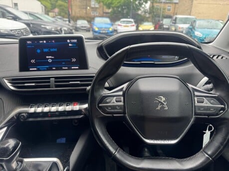 Peugeot 3008 PURETECH S/S ACTIVE 12