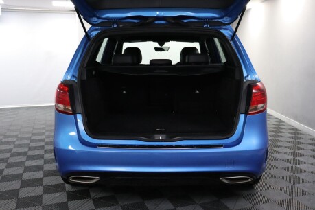 Mercedes-Benz B Class B 180 D AMG LINE 14