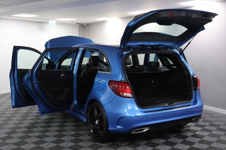 Mercedes-Benz B Class B 180 D AMG LINE 21