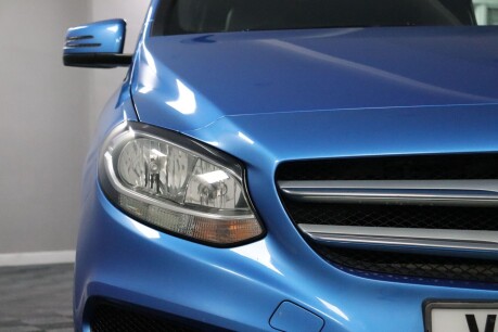 Mercedes-Benz B Class B 180 D AMG LINE 25
