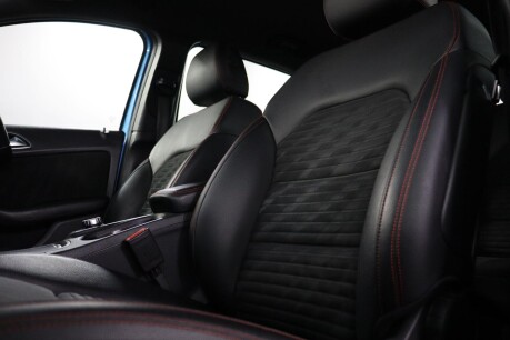 Mercedes-Benz B Class B 180 D AMG LINE 35