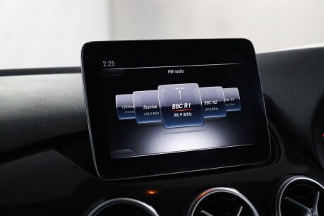 Mercedes-Benz B Class B 180 D AMG LINE 39