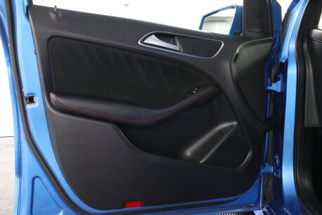 Mercedes-Benz B Class B 180 D AMG LINE 43
