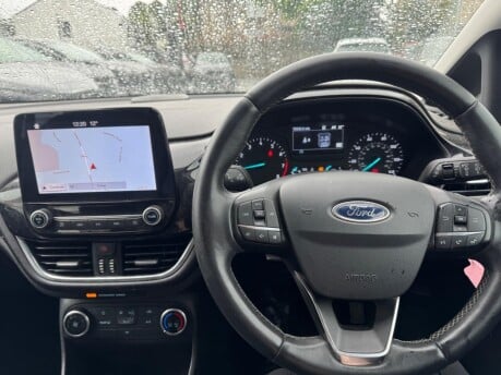Ford Fiesta ZETEC 9