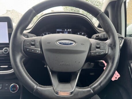 Ford Fiesta ZETEC 10