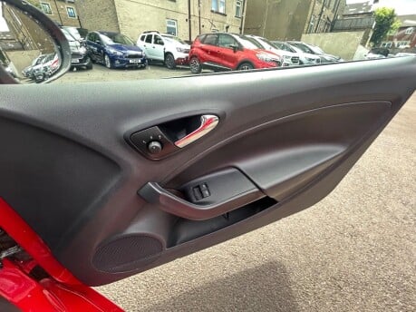 SEAT Ibiza TSI CONNECT 14