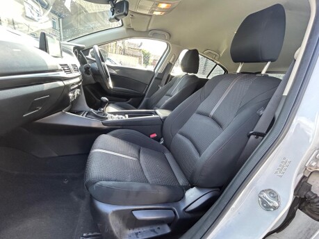 Mazda 3 SPORT NAV 18