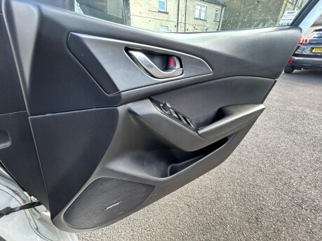 Mazda 3 SPORT NAV 14