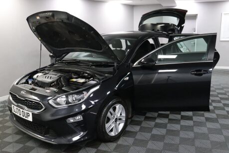 Kia Ceed CRDI 2 NAV ISG 17