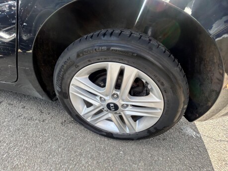 Kia Ceed CRDI 2 NAV ISG 15