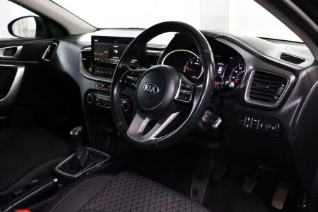 Kia Ceed CRDI 2 NAV ISG 4