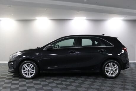 Kia Ceed CRDI 2 NAV ISG 19