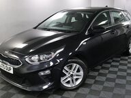 Kia Ceed CRDI 2 NAV ISG 21