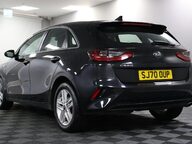 Kia Ceed CRDI 2 NAV ISG 23