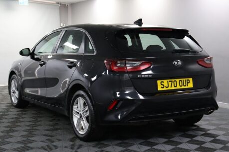 Kia Ceed CRDI 2 NAV ISG 11