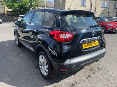 Renault Captur DYNAMIQUE NAV DCI 5