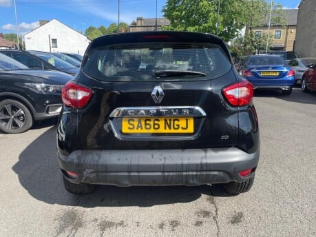 Renault Captur DYNAMIQUE NAV DCI 6