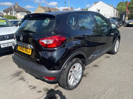 Renault Captur DYNAMIQUE NAV DCI 8