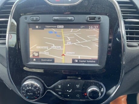 Renault Captur DYNAMIQUE NAV DCI 11