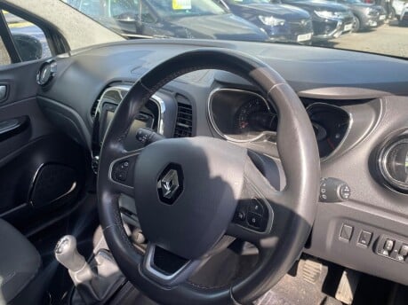 Renault Captur DYNAMIQUE NAV DCI 12