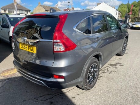 Honda CR-V I-DTEC SE PLUS 8