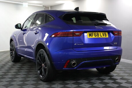 Jaguar E-Pace R-DYNAMIC S 10