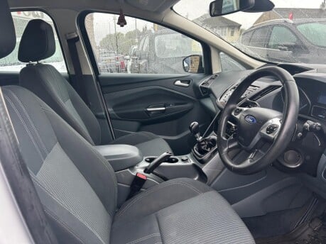 Ford C-Max TITANIUM 10