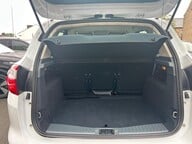 Ford C-Max TITANIUM 14