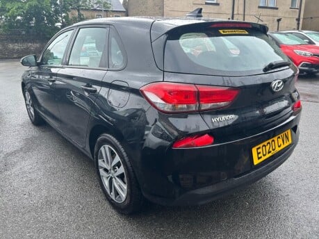 Hyundai i30 T-GDI SE NAV 4