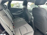 Hyundai i30 T-GDI SE NAV 9