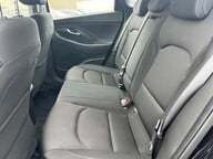 Hyundai i30 T-GDI SE NAV 10