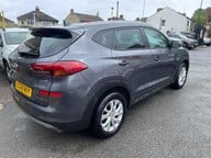 Hyundai TUCSON T-GDI SE NAV 8