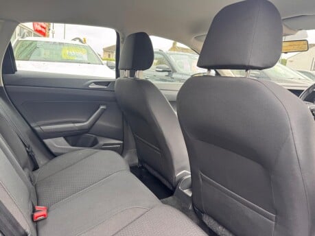 Volkswagen Polo SE TDI 11