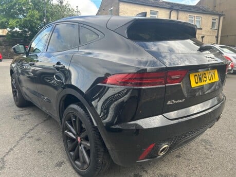 Jaguar E-Pace 2.0 D180 R-Dynamic HSE Auto AWD Euro 6 (s/s) 5dr 5