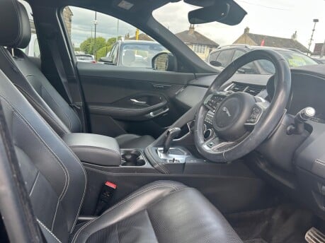 Jaguar E-Pace 2.0 D180 R-Dynamic HSE Auto AWD Euro 6 (s/s) 5dr 15