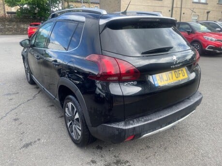 Peugeot 2008 BLUE HDI S/S ALLURE 4